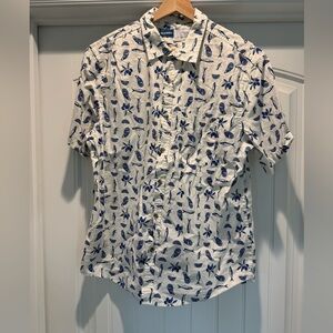 Men’s navy and white Santorini themed shirt